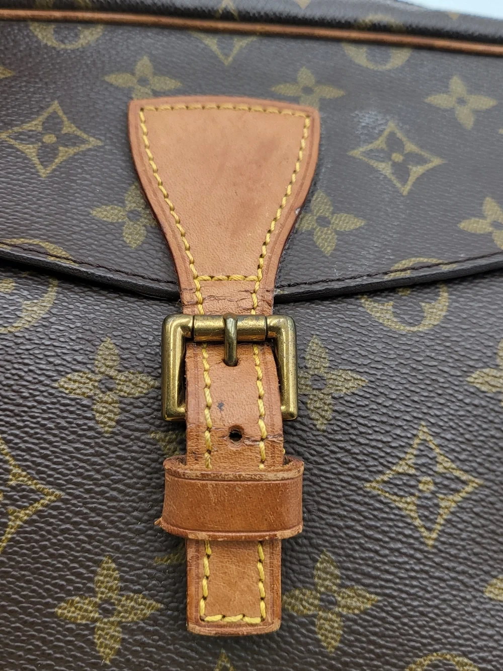 LOUIS VUITTON JEUNE FILLE MM Monogram Crossbody Bag..Authentic.. - Picture 11 of 16
